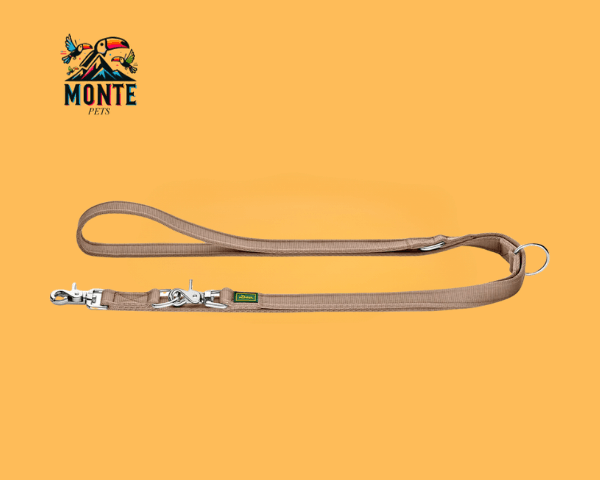 Hundeleine Hunter Beige 200 cm von MONTE PETS auf orangefarbenem Hintergrund.