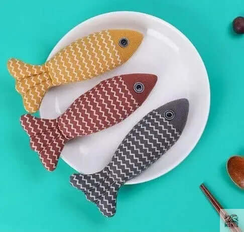 Fröhlicher Fischspaß – Katzenspielzeug Beißspielzeug Fisch aus Leinen | MONTE PETS