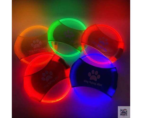 LightFlyer Pro – Leuchtender Hundefrisbee mit LED | MONTE PETS