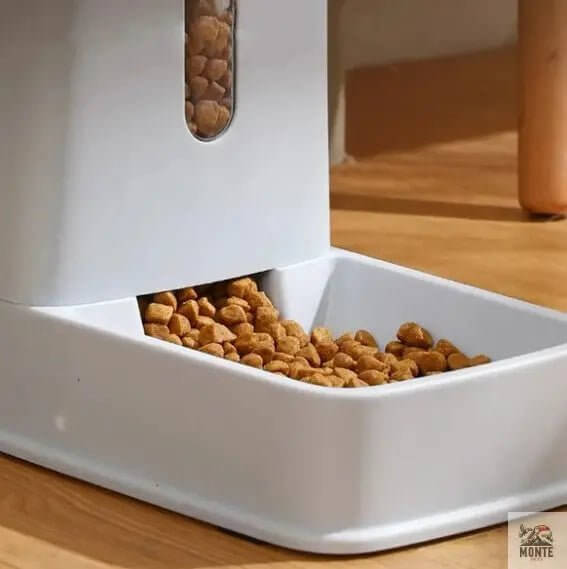 SmartPet Versorger – Automatischer Futter- und Wasserspender für Haustiere | MONTE PETS