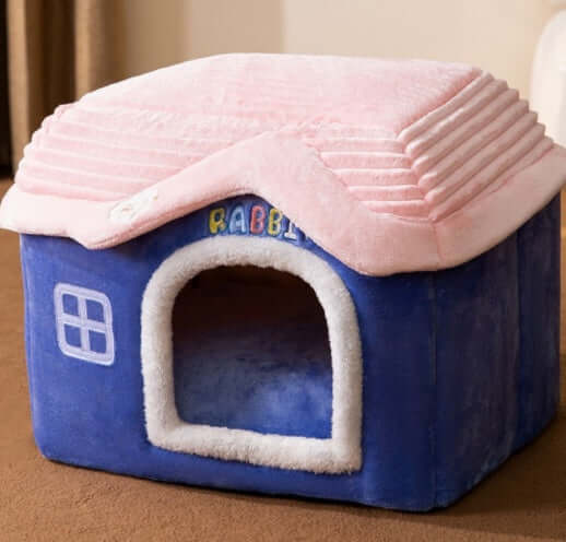 Hundehütte faltbar Winter für Haustiere in modernem Design mit gemütlichem Innenraum.