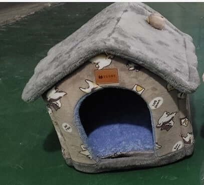 Hundehütte faltbar Winter von MONTE PETS in modernem Design mit weichem Innenbereich und optimaler Wärme.